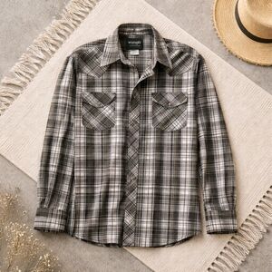 Men's Wrangler Medium Gray Plaid Western Snap Shirt - 51% Cotton Blend EUC